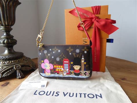 lv mini pochette christmas